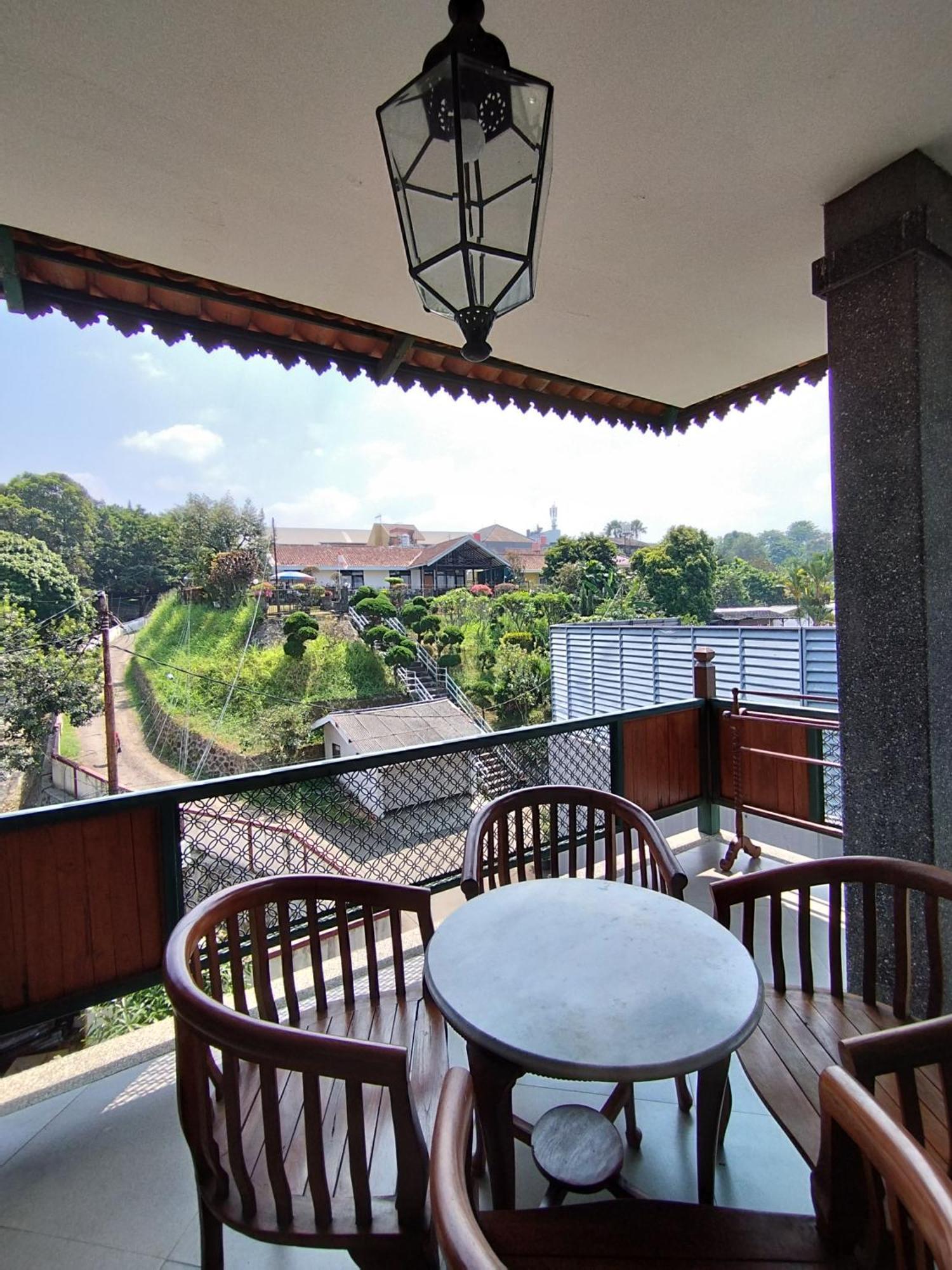 Dalem Arum Bandung Exterior photo